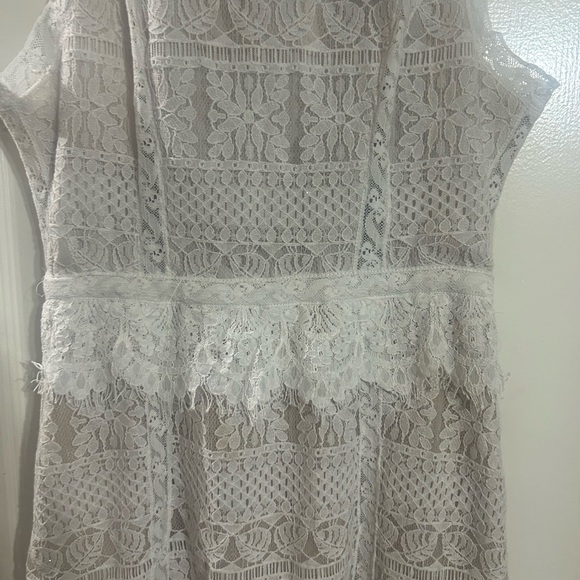 NWT ALLSAINTS Malia Lace Dress Embroidered Ivory All Saints Small Size 4 - Picture 7 of 16